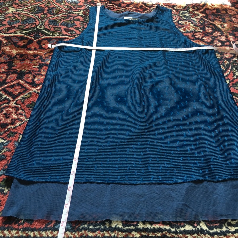 Oiselle Rabbit Top Blue 2 - Picture 6 of 6
